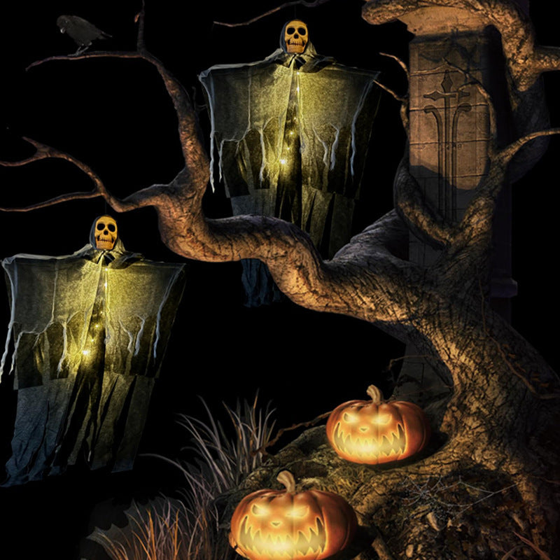 Hanging Ghost & Skull Halloween Decoration