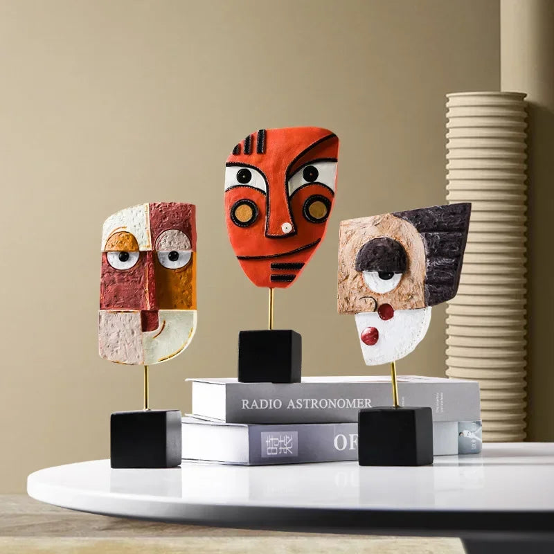 Nordic Abstract Face Resin Sculpture - Modern Art Figurine